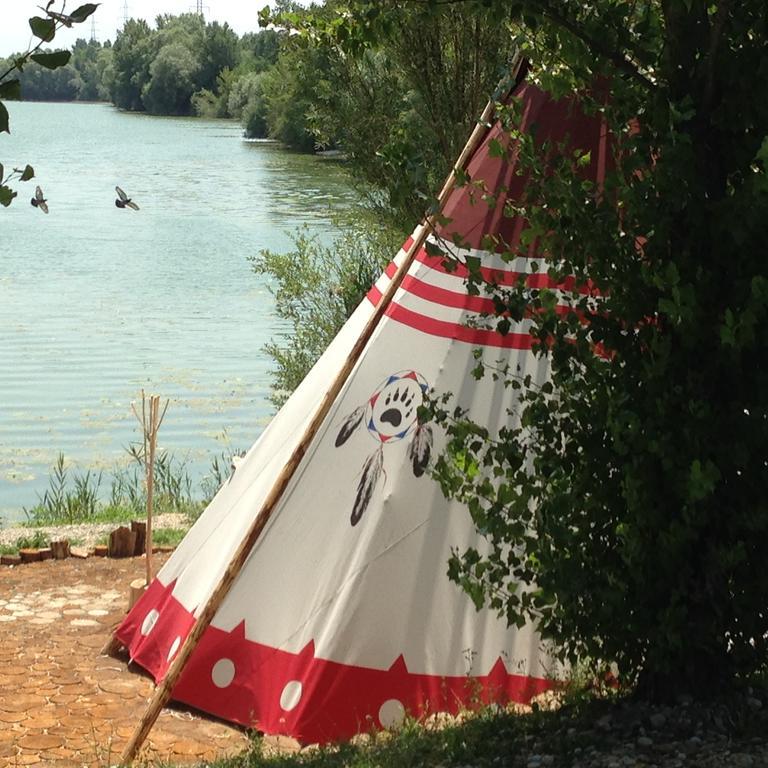 Zagreb Camp Bungalows Rakitje Exteriör bild