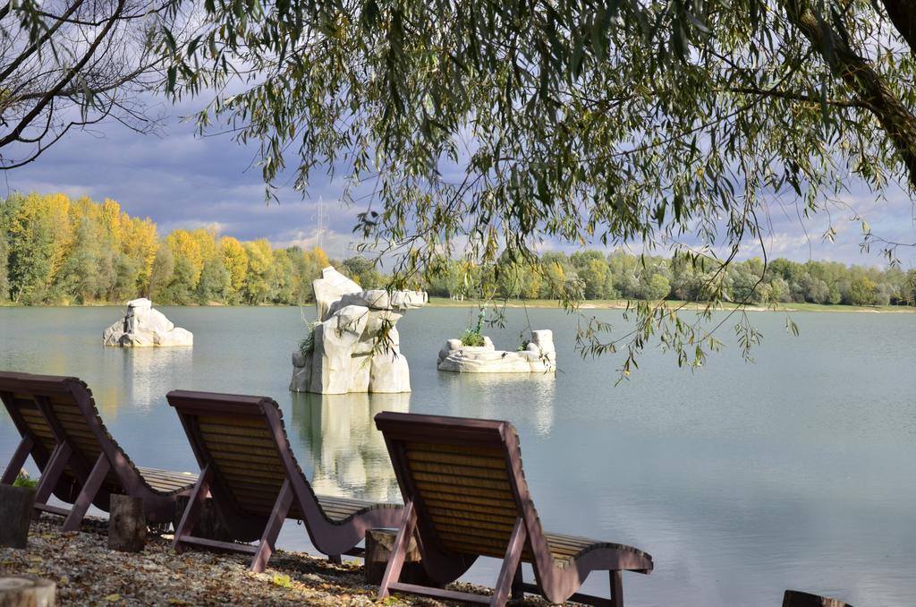 Zagreb Camp Bungalows Rakitje Exteriör bild