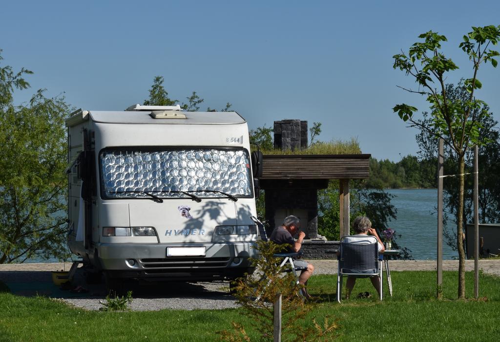 Zagreb Camp Bungalows Rakitje Exteriör bild